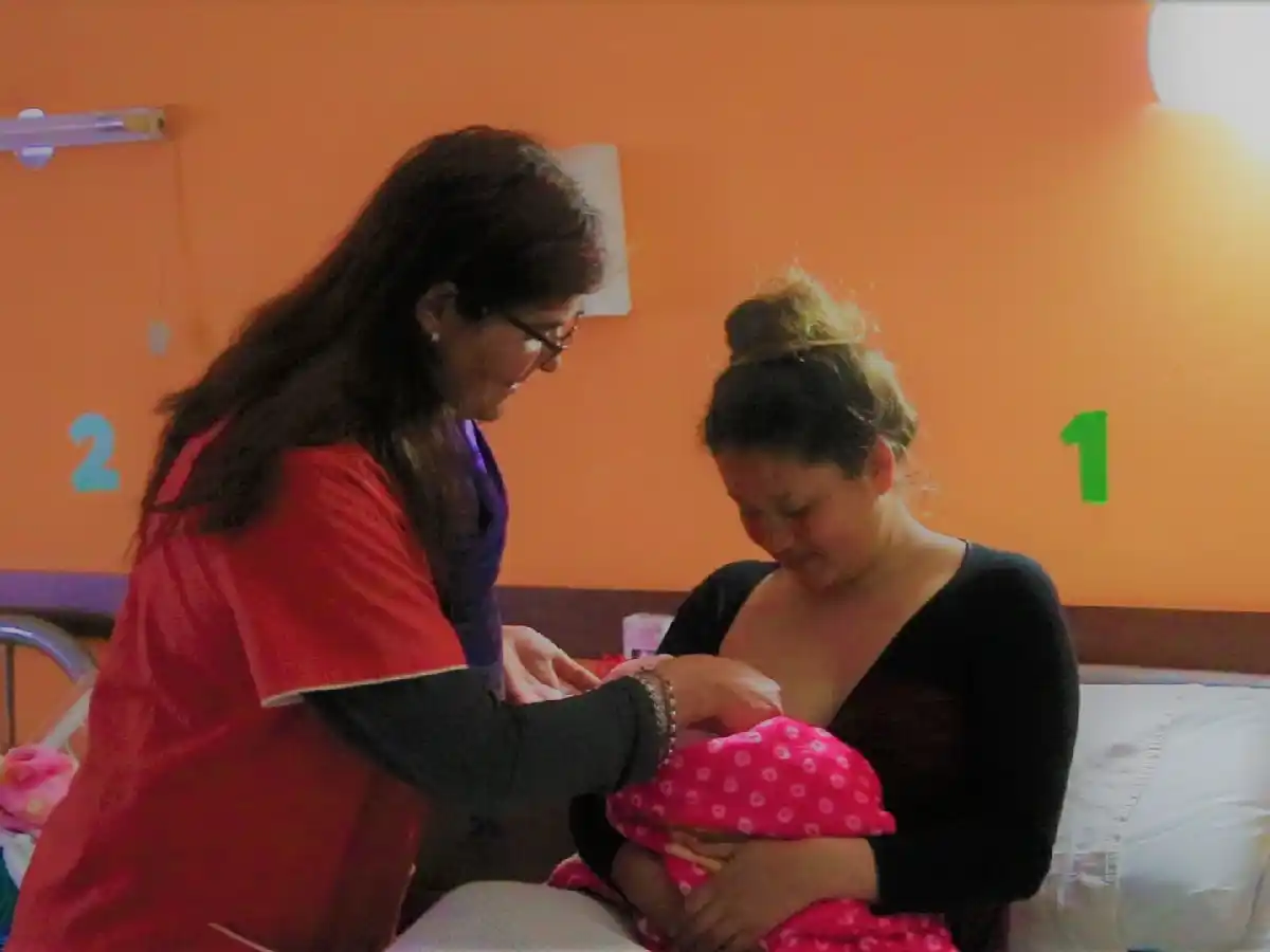 “Trabajamos para que la obstétrica  sea parte del equipo de salud”  