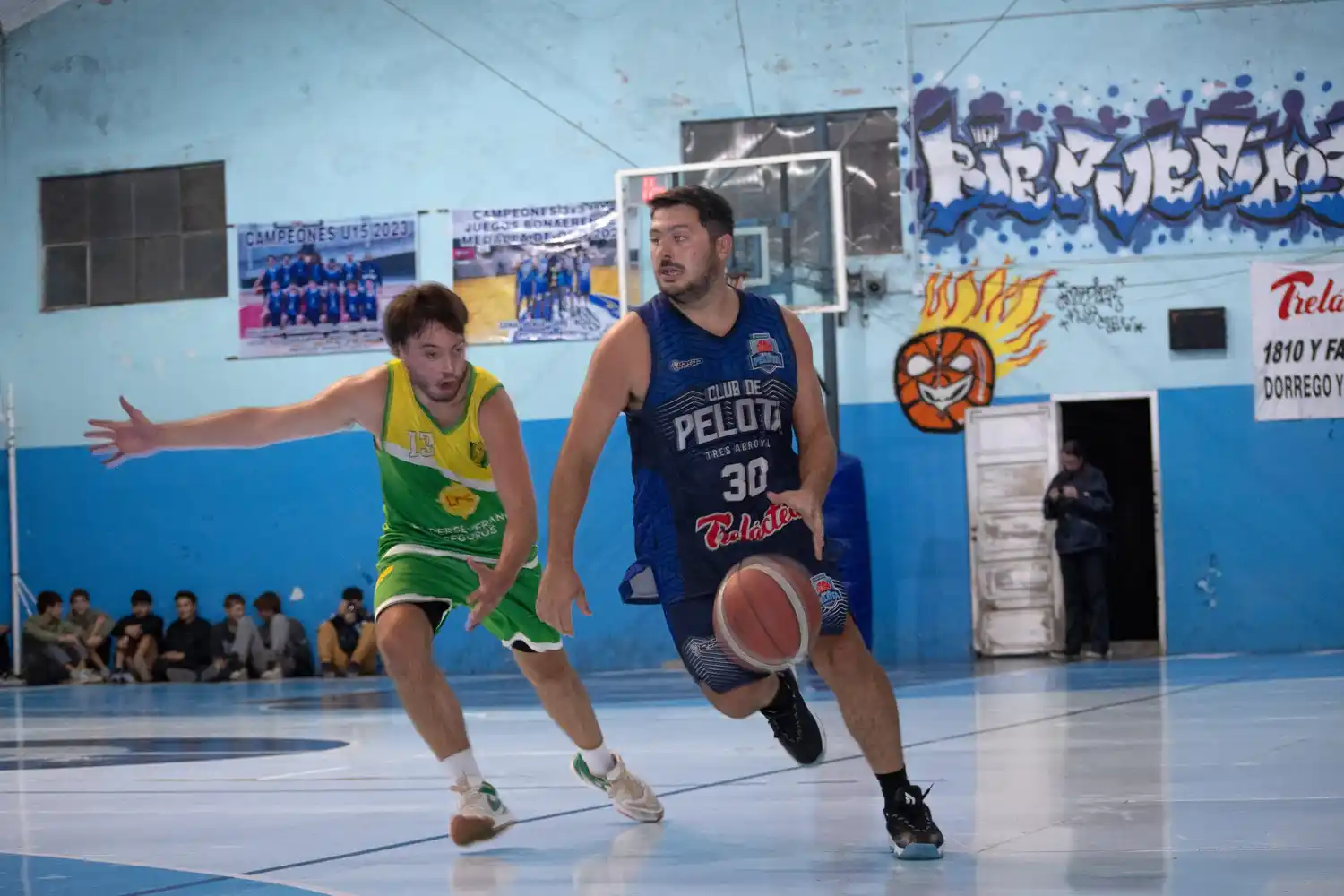 El Oficial de básquet tiene su segunda fecha