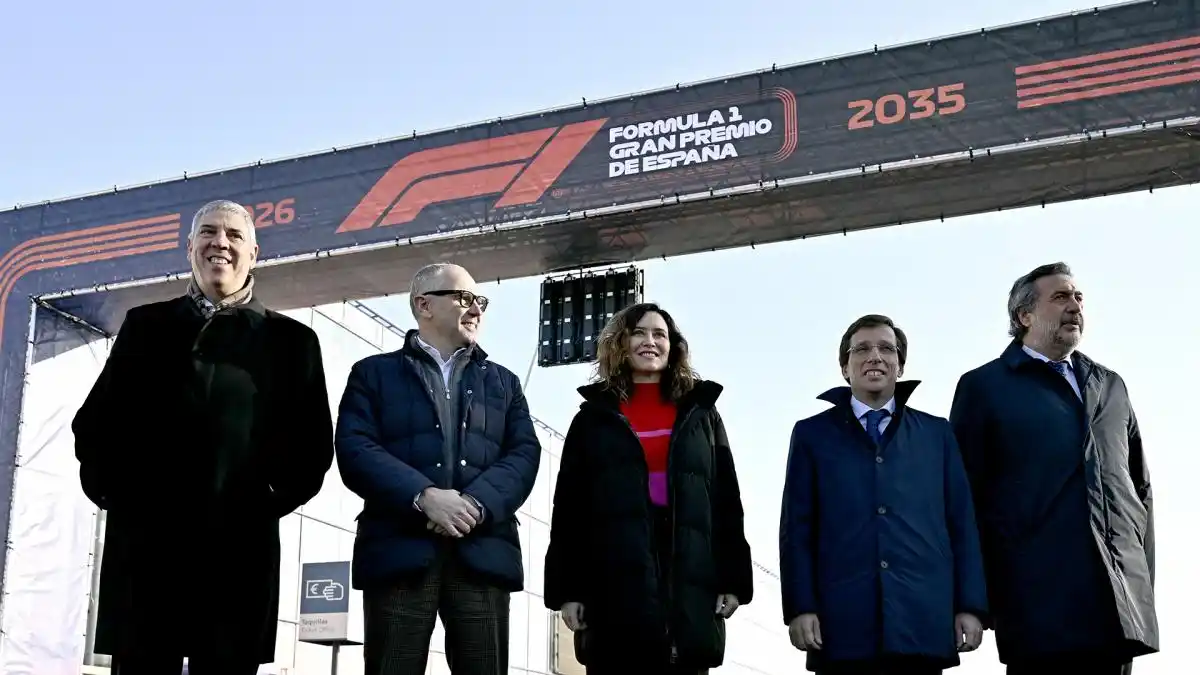 Un momento de acto de oficialización de la carrera