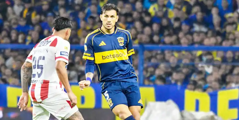 Boca rescató un empate ante Unión en el debut de Paredes