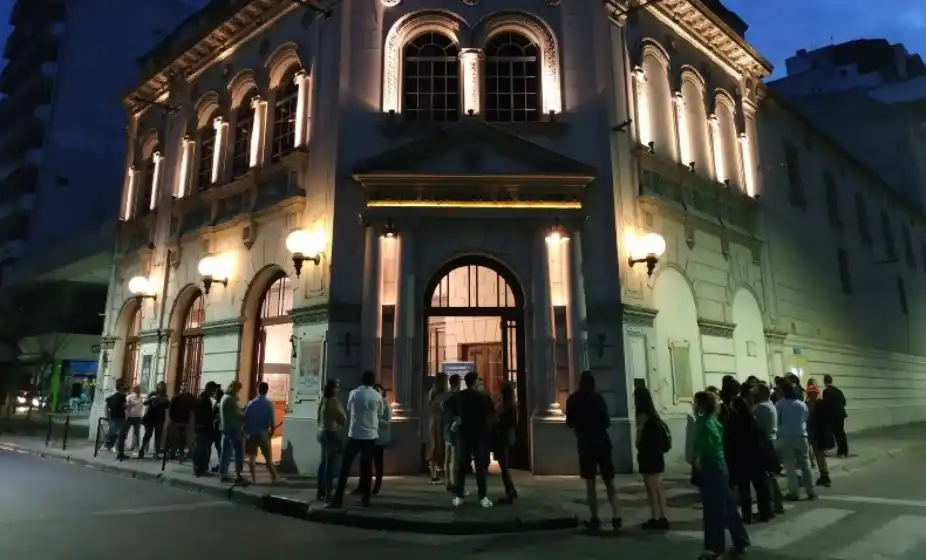 Comerciantes del centro rosarino vuelven a reclamar obras en el casco histórico