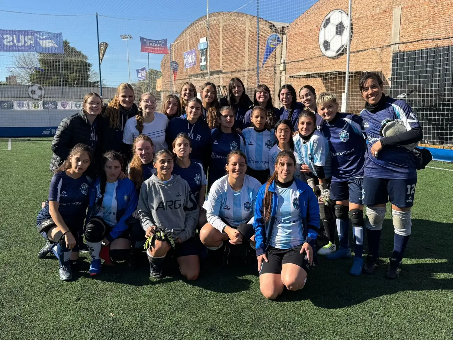 Las Murciélagas dejaron su huella en Concepción del Uruguay con una experiencia de inclusión y deporte de alto rendimiento