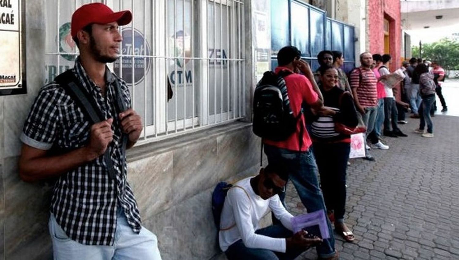 El desempleo en Brasil registró su menor nivel en una década