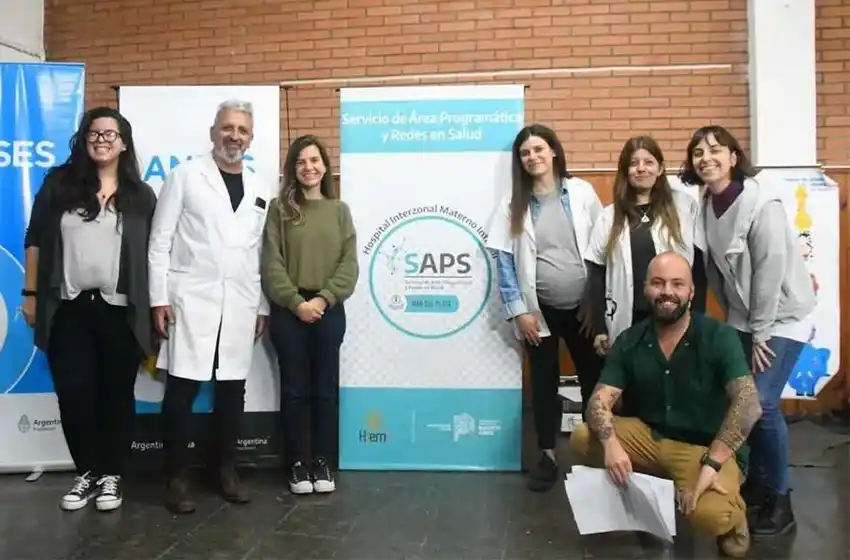 En el barrio Cerrito, Raverta participó de los operativos de salud que coordina ANSES