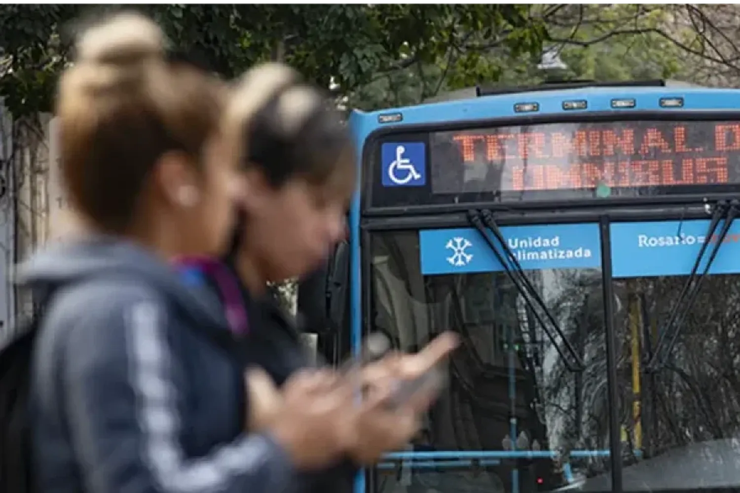 La UTA anunció un paro de transporte por 24 horas para el próximo martes en el interior del país