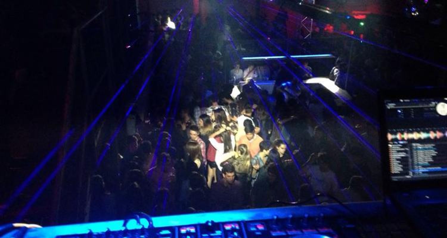 Volvió el debate sobre la nocturnidad tras clausura de boliche con menores
