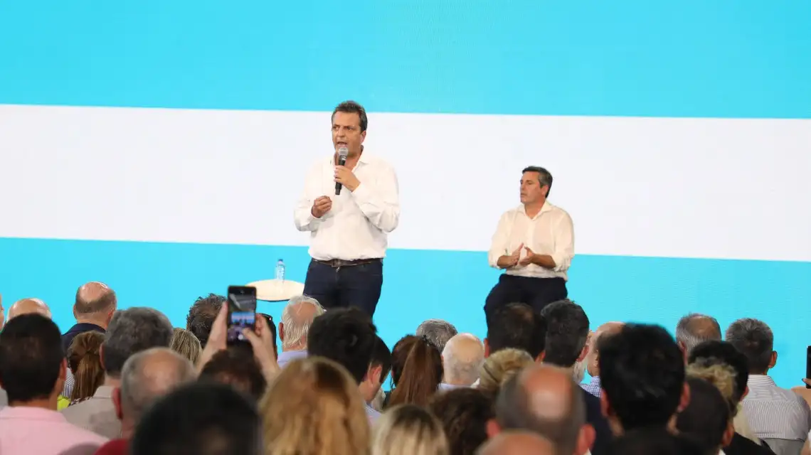 Massa agradeció a quienes se animan a plantear que la industria argentina