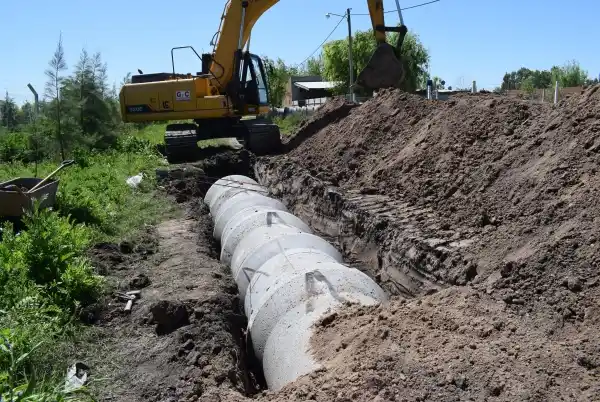 Iniciaron las obras hidráulicas en el barrio San Cayetano para evitar anegamientos