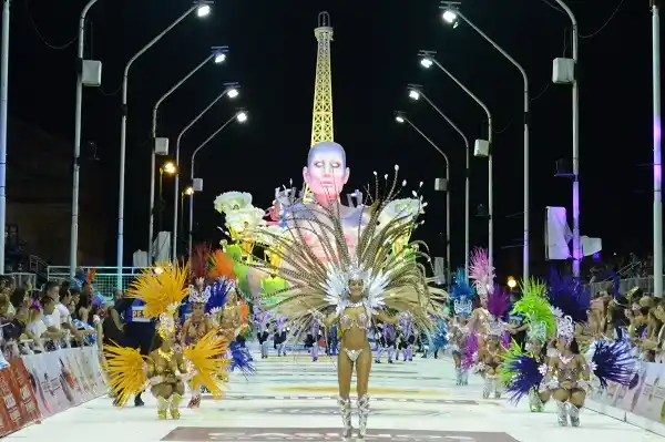 Desde esta semana, el Carnaval del País todas las noches en Canal 9 Litoral