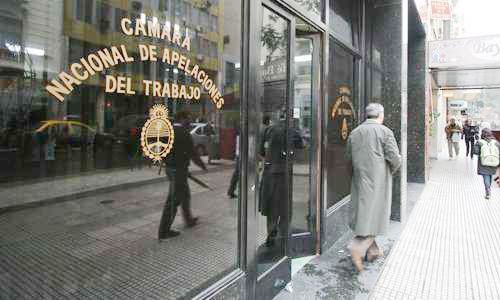 La Cámara del Trabajo frenó el 
capítulo laboral del DNU de Milei