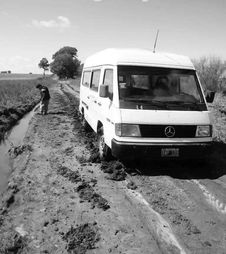 Transportistas escolares rurales piden una ayuda extraordinaria ante la paralización que los puede llevar a la quiebra