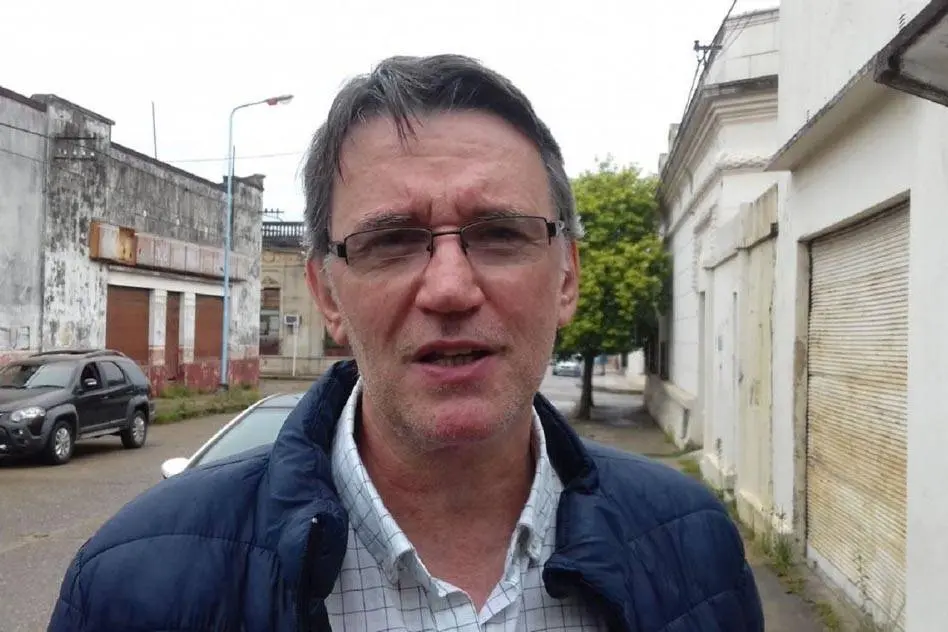 Asistencia estatal:  �SLos neoliberales están  desnudos⬝, sostuvo Loggio