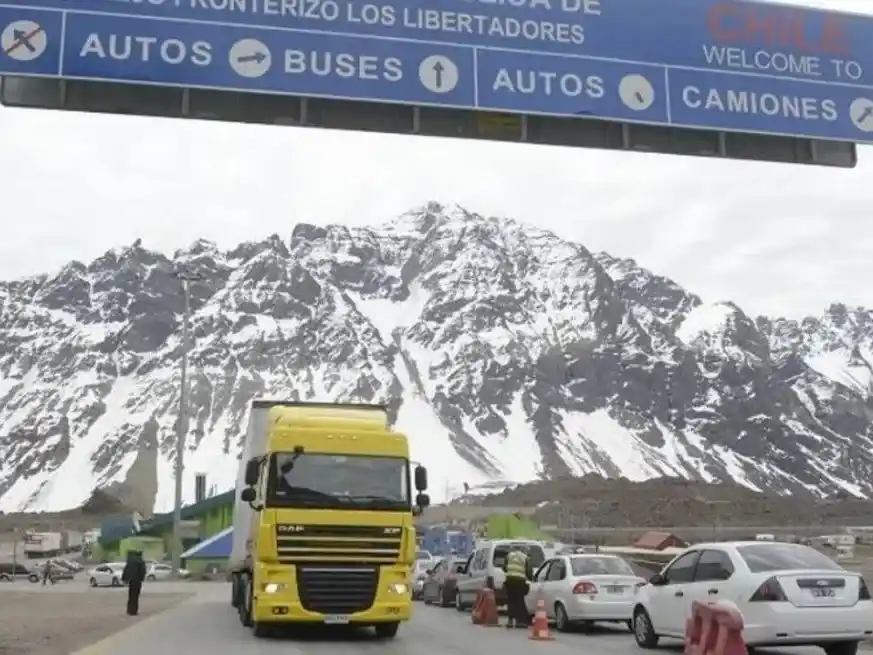 Las compras argentinas han impactado en el comercio chileno.