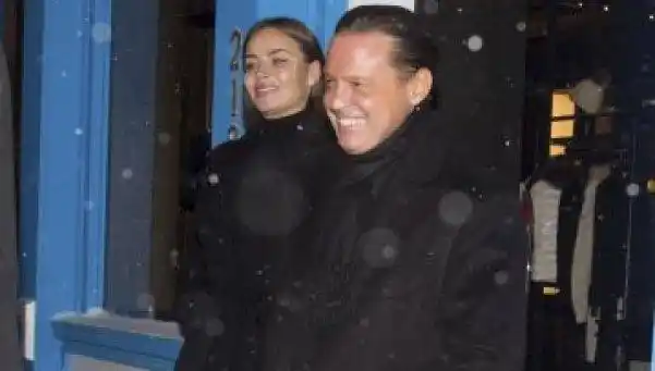 Luis Miguel reapareció con su novia... y varios kilos encima
