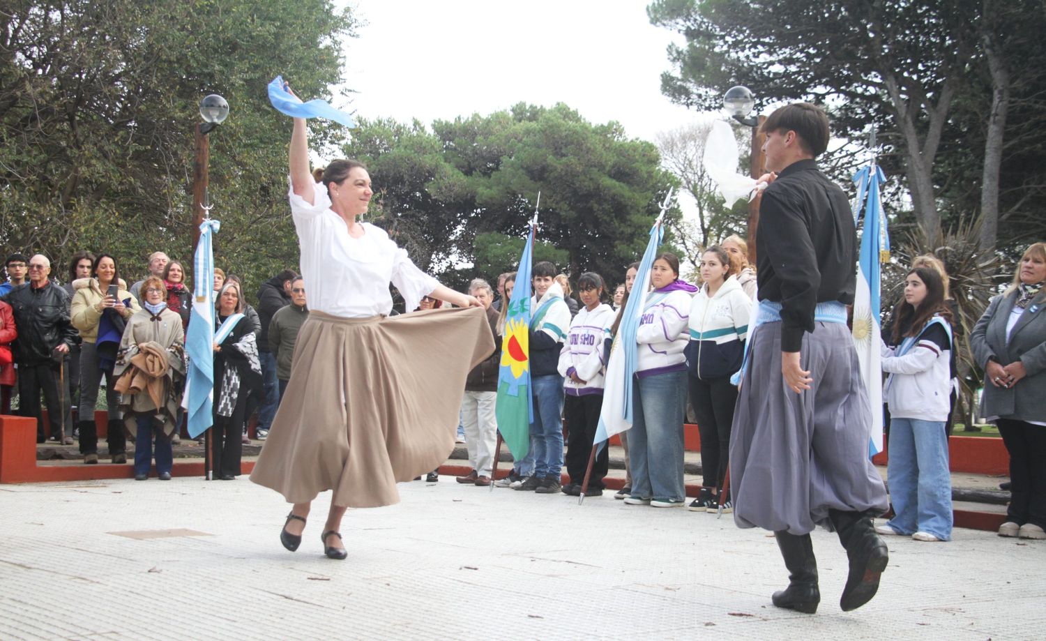En Claromecó evocaron a los jóvenes de la Primera Junta que hicieron la revolución