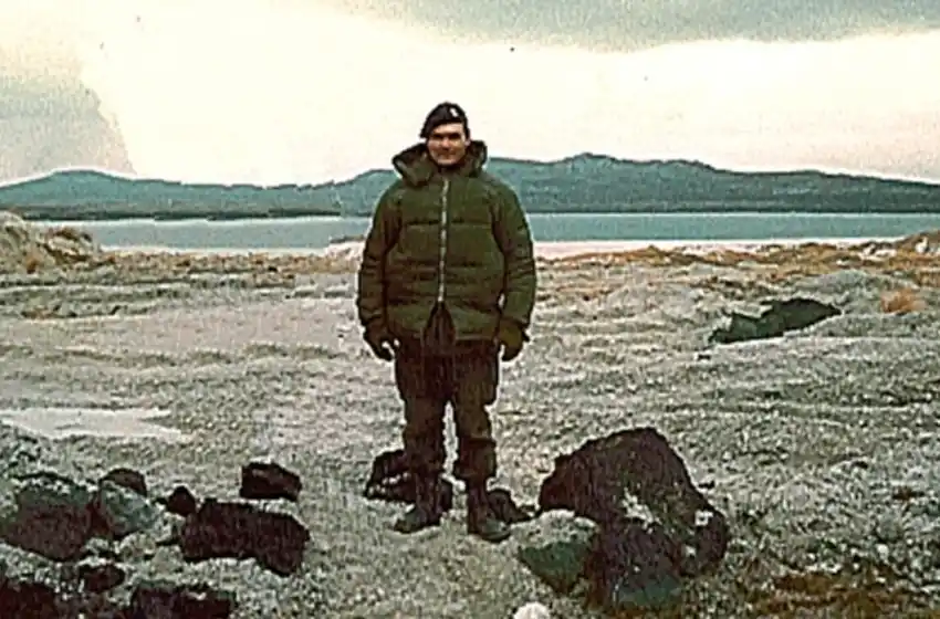 Por primera vez tras la guerra, traen al país el cuerpo de un caído