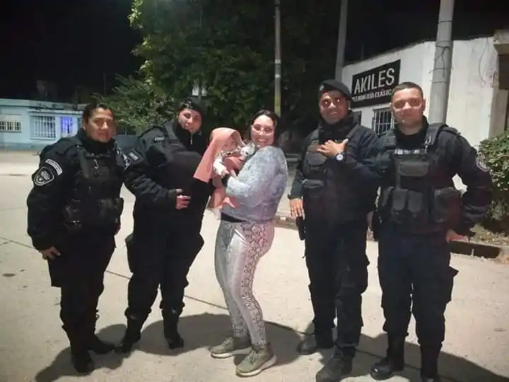 El personal policial que tuvo la feliz intervención