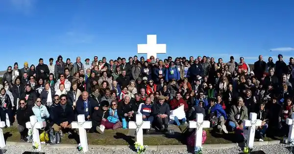 Macri recibe el 2 de abril a familiares de soldados caídos en Malvinas