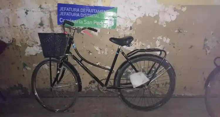 Robó una bicicleta de un supermercado y lo atraparon