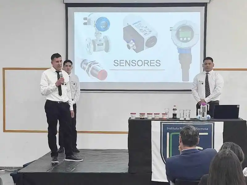 Jóvenes formoseños presentan en el 
Instituto Politécnico el futuro en la Expo 2025