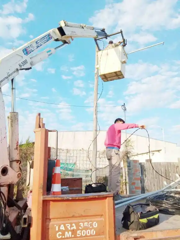 Más y mejor iluminación en el alumbrado público de la ciudad