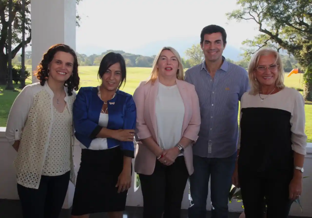 Urtubey: "Argentina necesita una opción superadora de esta grieta"