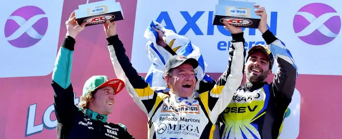 El día del retiro del Gurí, el uruguayo Lambiris festejó a lo grande