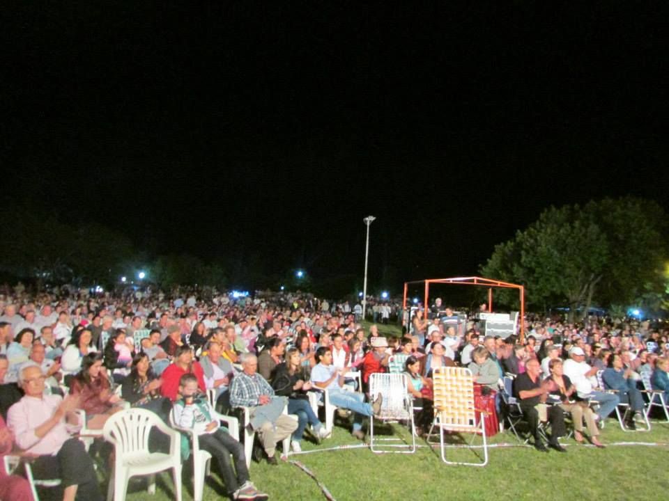 Hasenkamp reedita el Festival de la Democracia