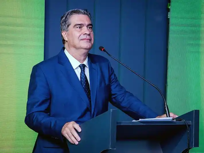 Capitanich confirmó que apunta
a recalar en el Senado de la Nación