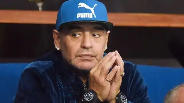 Duras declaraciones de Maradona contra Rocío Oliva: “Está muy mal de la cabeza”