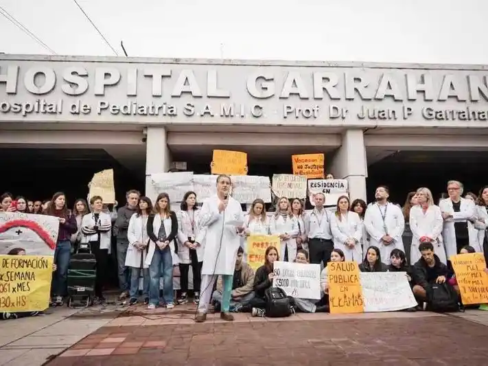 Guzmán: “El presidente no entiende que la 
salud de la población es una cuestión de Estado”