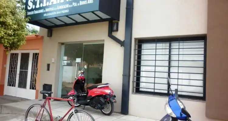 Destrozos y robo en el Sindicato de la Alimentación