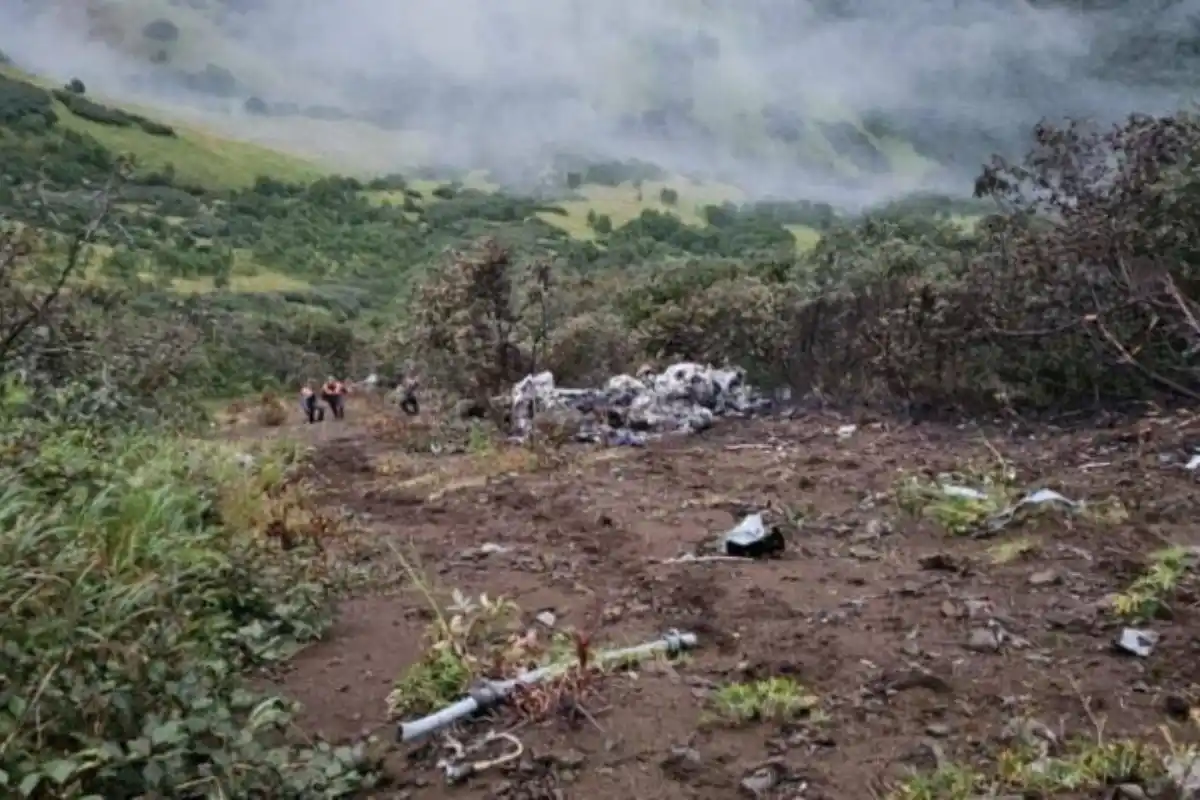 La aeronave siniestrada pertenecía a la compañía aérea regional Vitiaz-Aero.