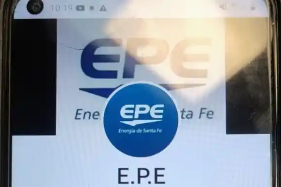 Estafadores se hacen pasar por EPE a través de WhatsApp para robar información