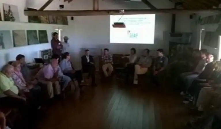 Ahora: Sorpresiva visita del ministro Bergman a Gualeguaychú