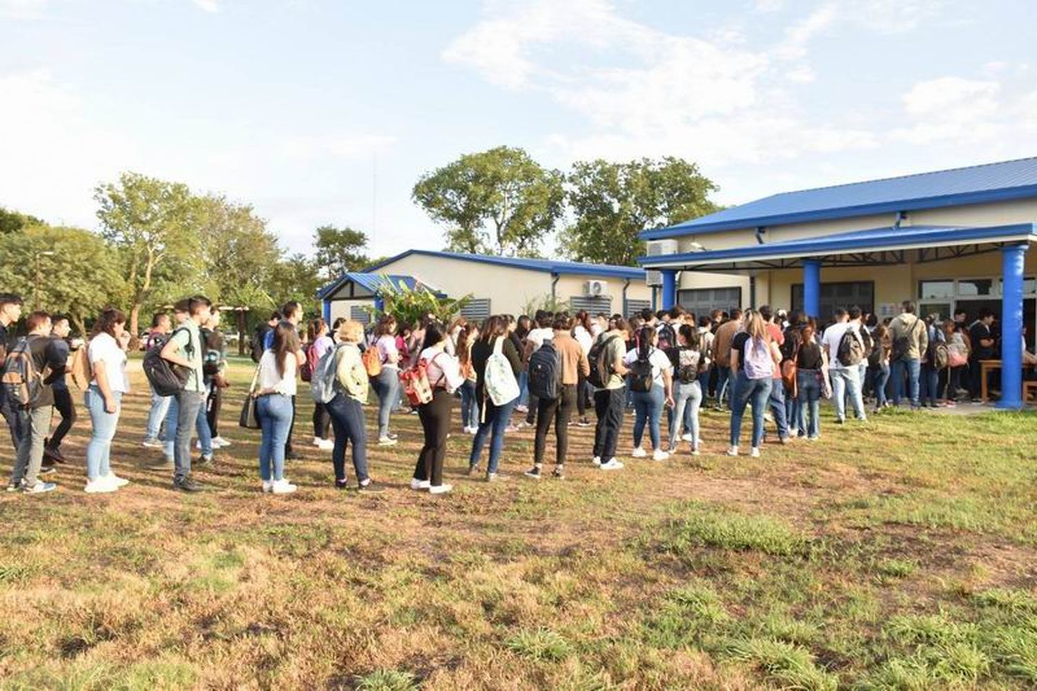 Comenzó a dictarse la carrera de Medicina en la UPLaB