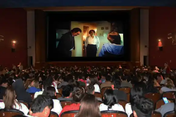 Más de 1000 estudiantes de nuestra ciudad participaron de la proyección “Argentina 1985” de Santiago Mitre