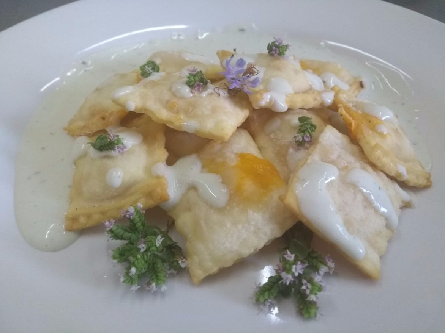 Sándwich de cordero, sushi y ravioli frito: las novedades gastronómicas del Festival de la Pinta
