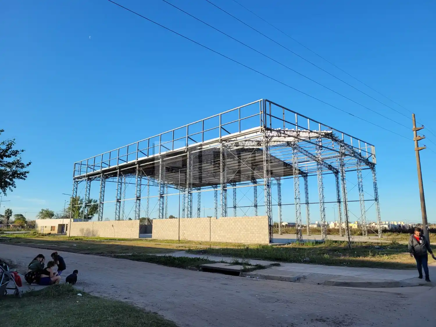 Adrián Romani: “la intención es inaugurar el Polideportivo Norte para septiembre”