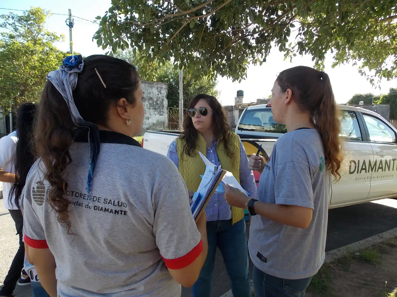 Operativos de bloqueo sanitario contra el dengue