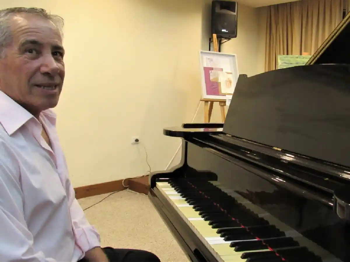 La Normal  recuperó el  “Ferrari” de  los pianos 