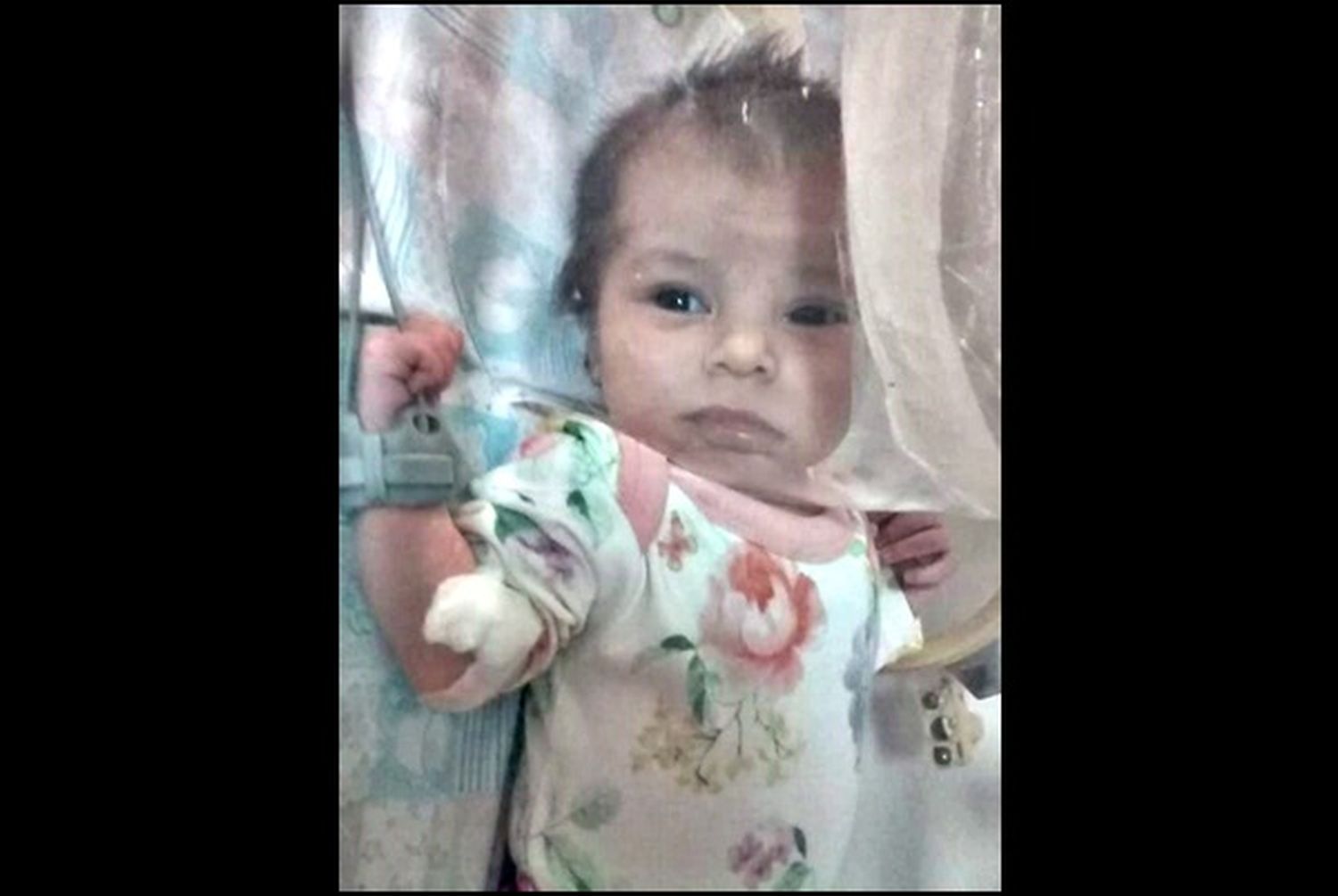 Lanzan un bono solidario a beneficio de Gianna, una beba de un mes internada en Merlo
