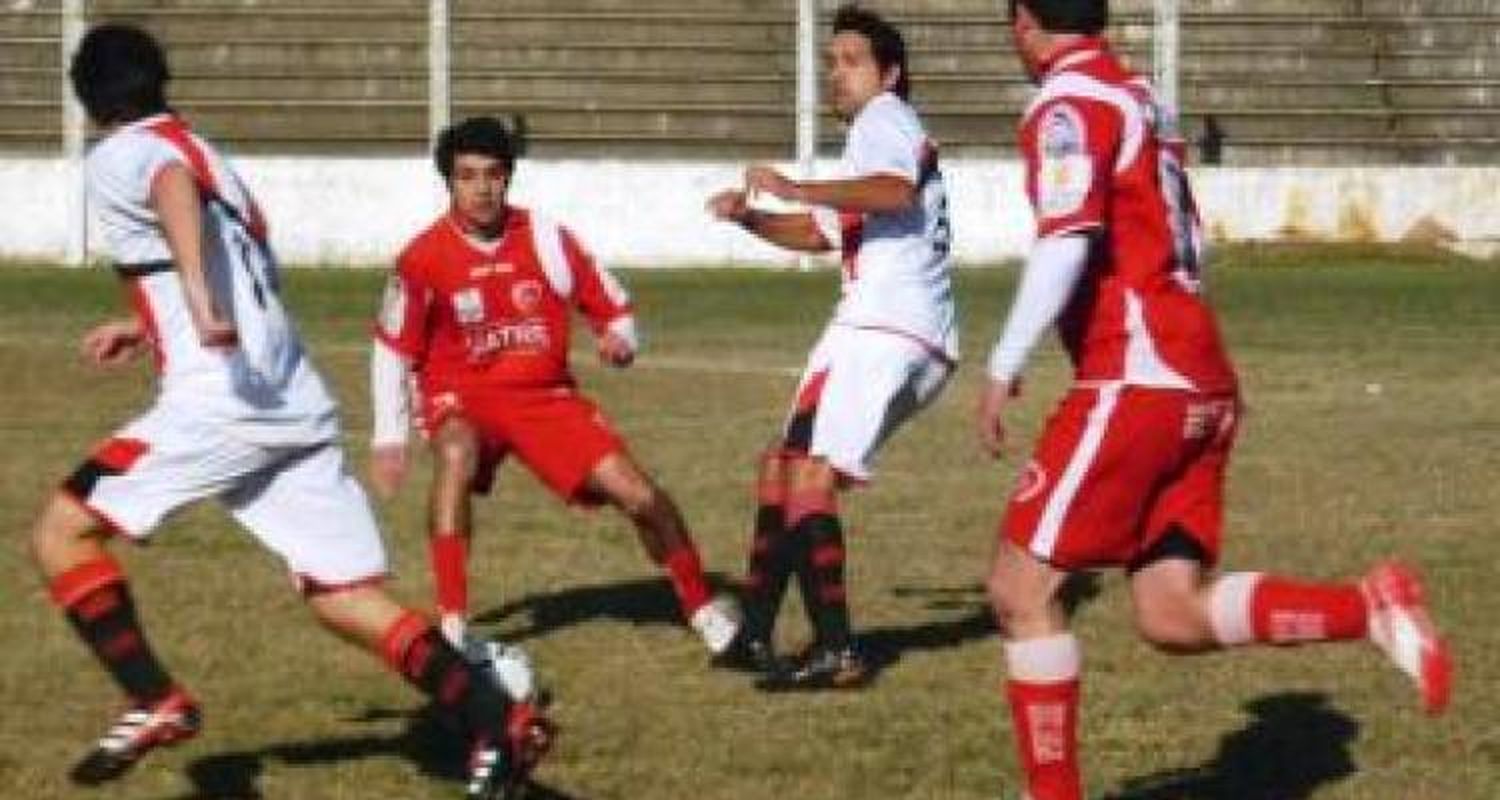 El domingo se juega el clásico Paraná-Mitre