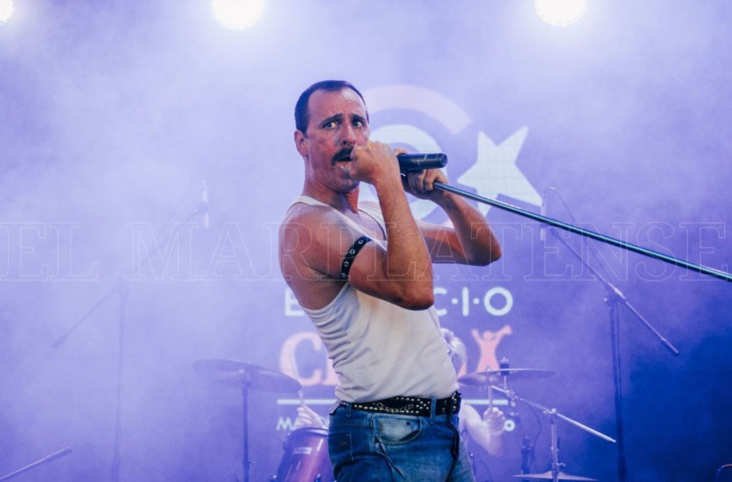 “Intentamos que esa llama sagrada de Queen no se apague”