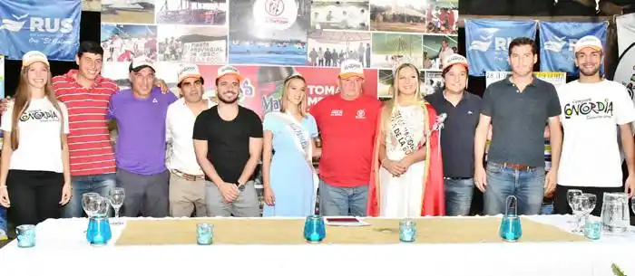 �SLa Fiesta Nacional de la Pesca de la Boga es uno de los grandes eventos del verano concordiense⬝