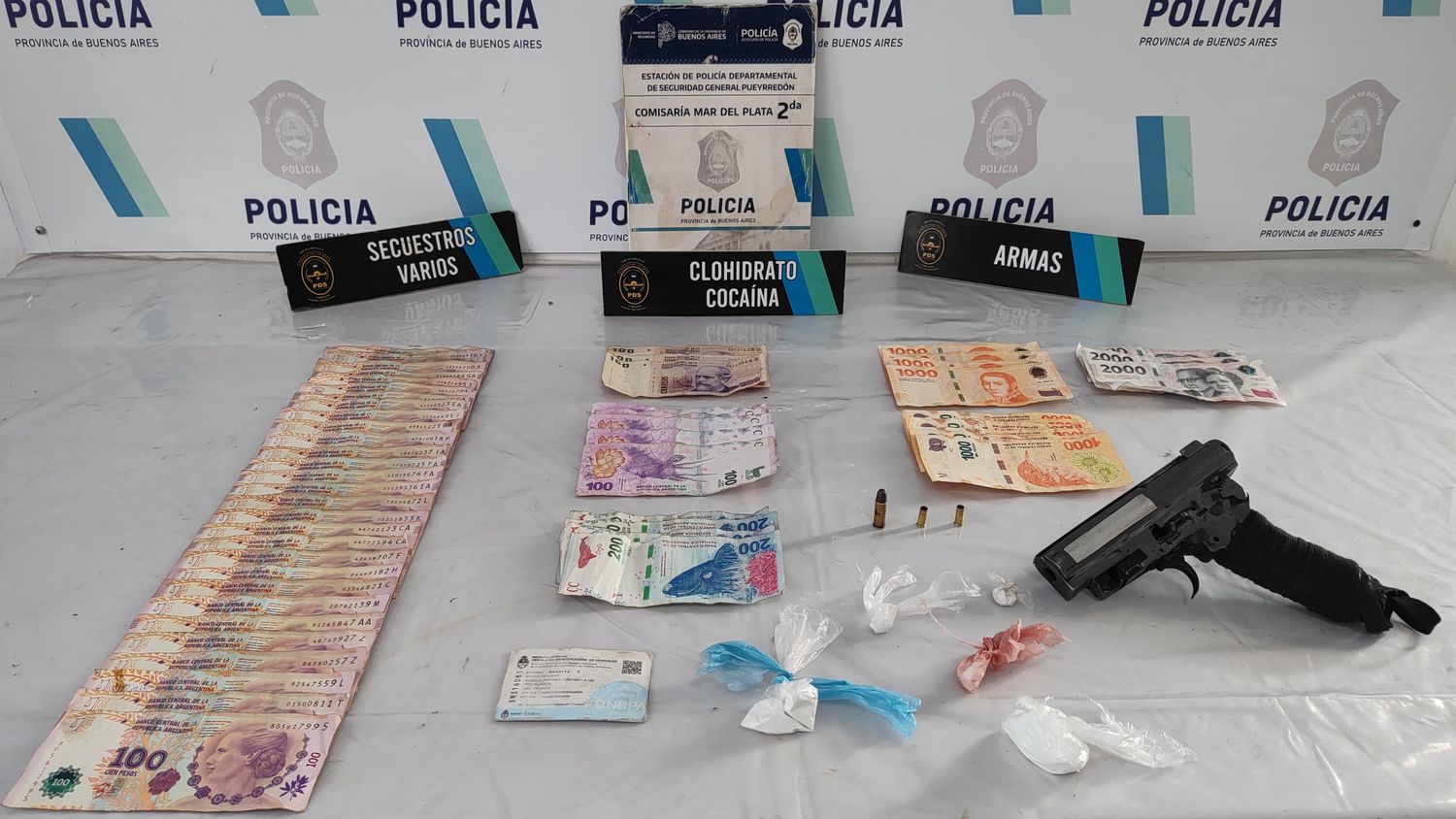 Los efectivos policiales se encontraron con un importante botín.