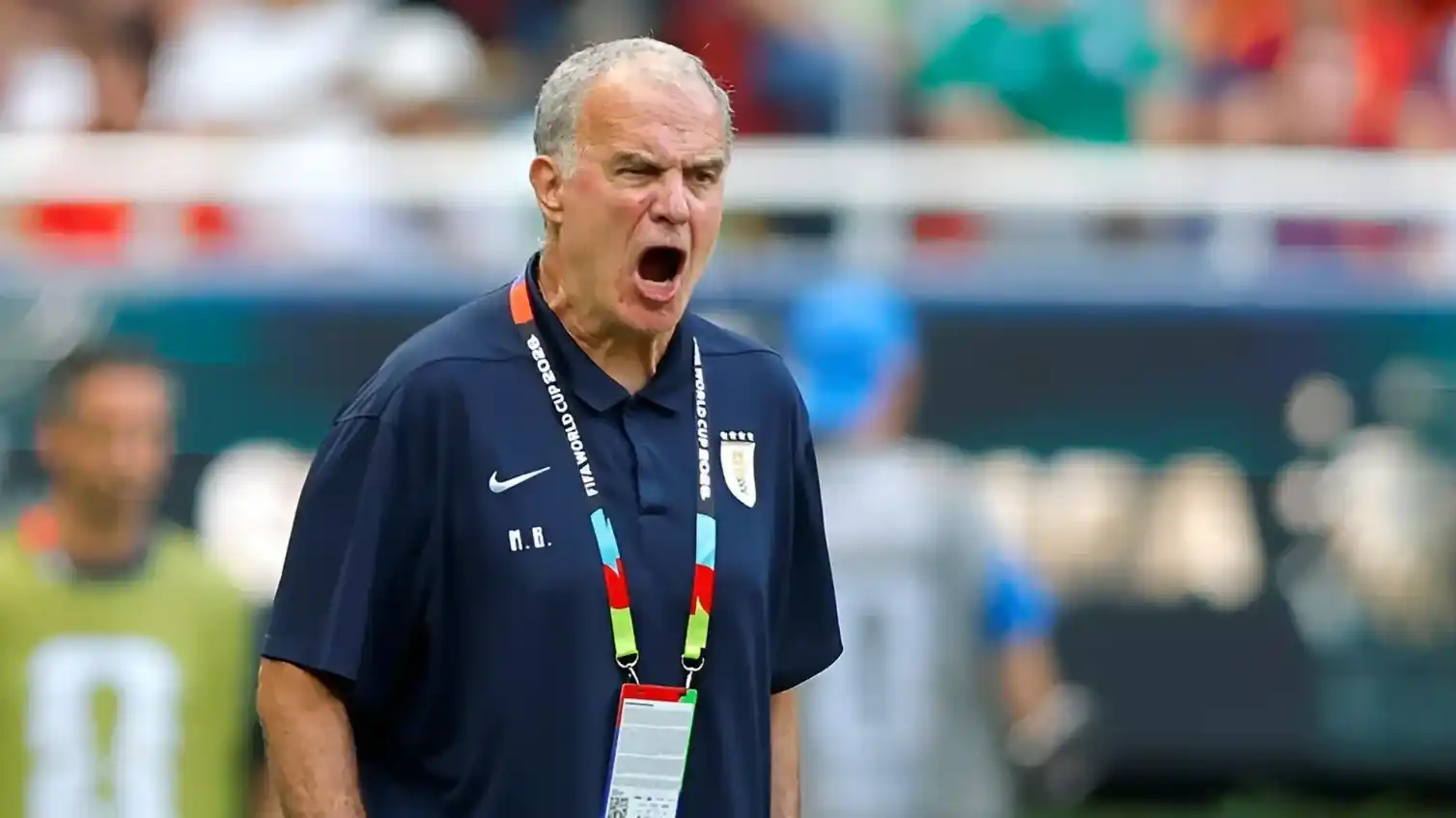 La conclusión del encuentro materializó un revés deportivo inédito para la selección uruguaya y selló la salida de Bielsa del seleccionado. Foto: EFE