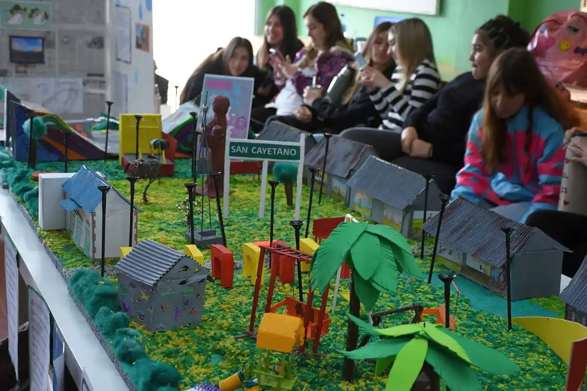 Maqueta. Presentada por los chicos de San Cayetano en Necochea