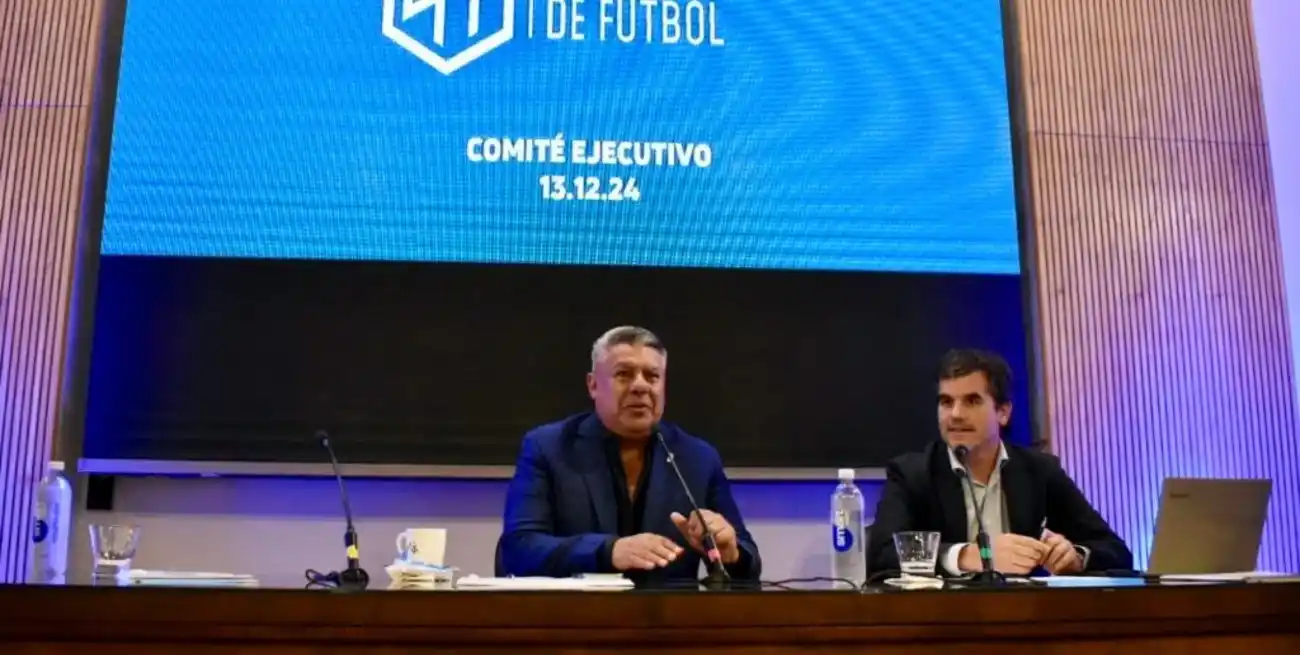 Claudio Tapia en la reunión donde se anunciaron los formatos para 2025.