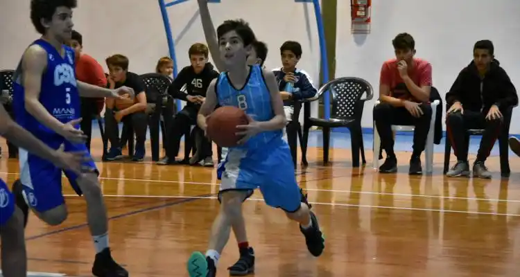 Náutico tropezó en el inicio de la semifinal de la Etapa Regional de la Liga U13
